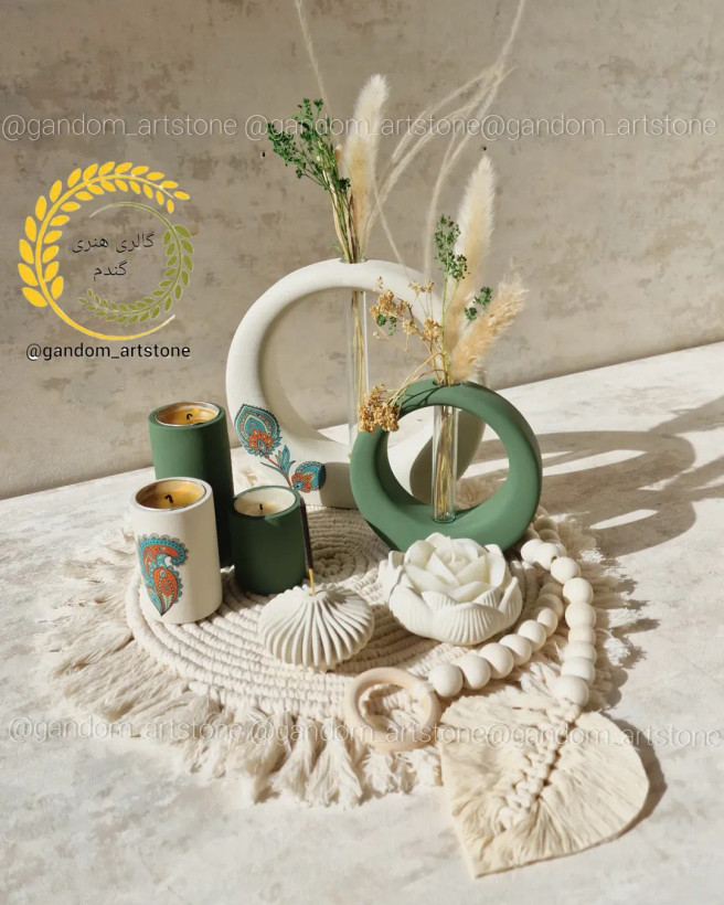 ست کامل دکوراتیو به همراه شمع و گل خشک رانر و تسبیح دکوراتیو