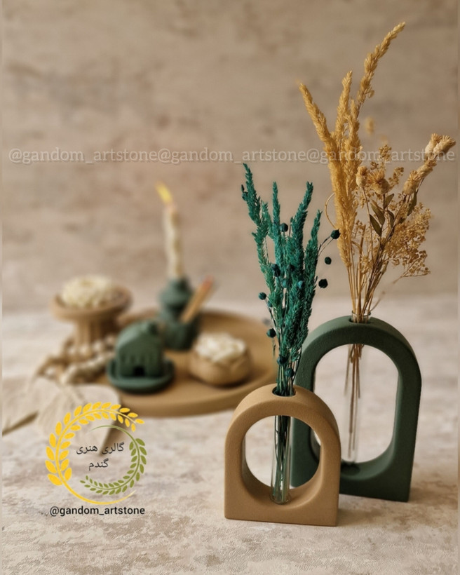 ست دکوری بهمراه شمع و گل خشک و کبریت رانر و تسبیح دکوراتیو