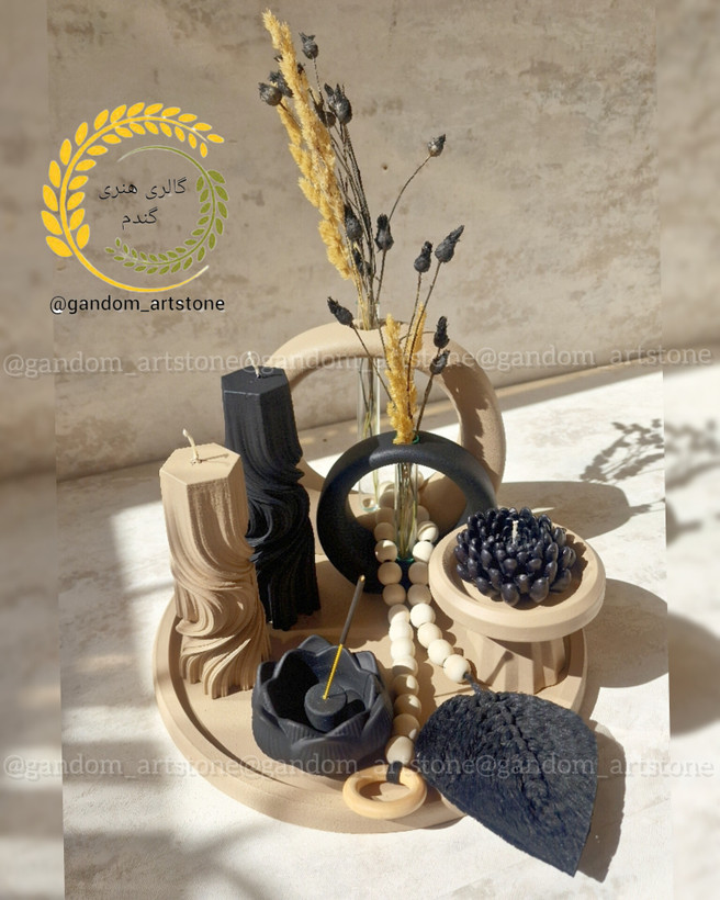 ست کامل دکوری بهمراه گل خشک و شمع ها و تسبیح دکوراتیو