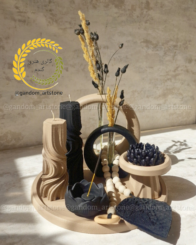 ست کامل دکوری بهمراه گل خشک و شمع ها و تسبیح دکوراتیو