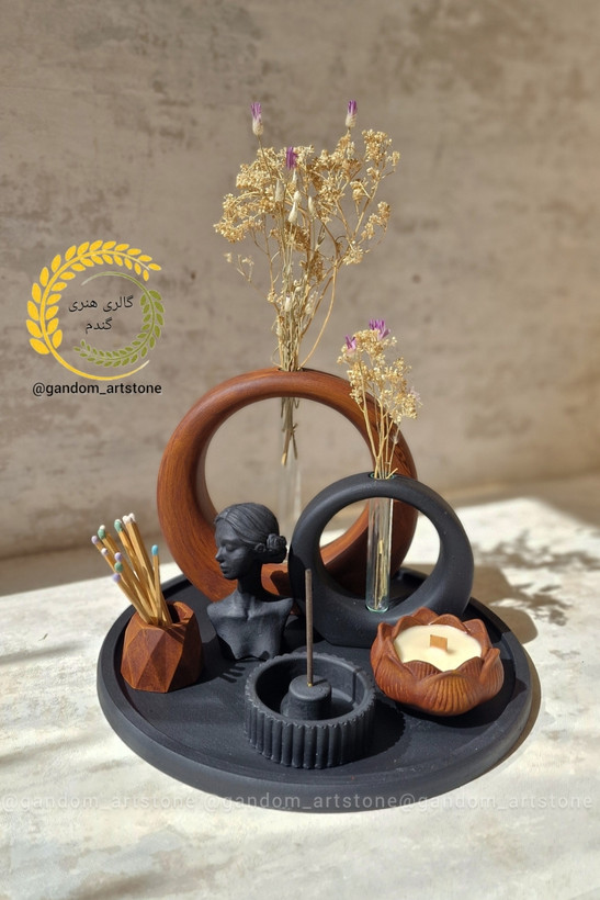ست کامل دکوری بهمراه گل خشک و شمع و کبریت پایه بلند