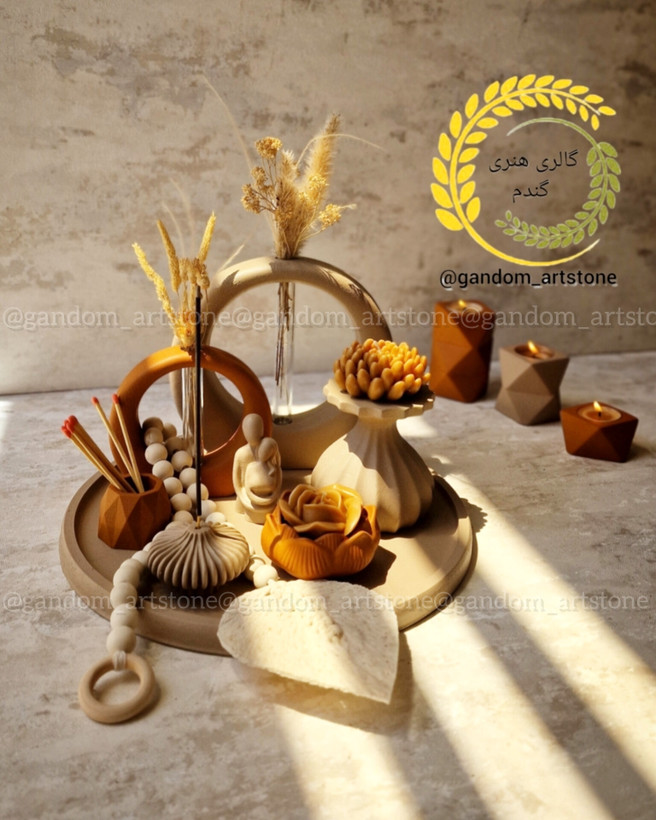 ست کامل دکوری بهمراه شمع ها گل خشک و تسبیح دکوراتیو