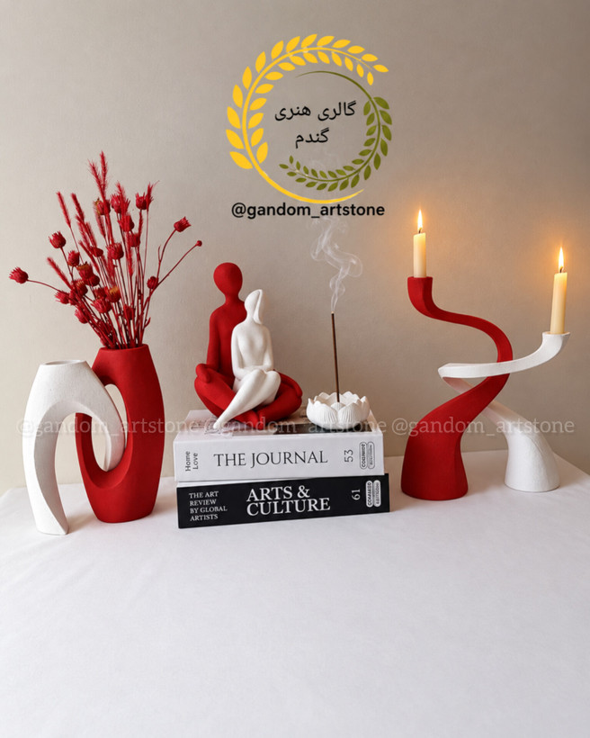 ست کامل دکوری بهمرا گل خشک شمع ها و دوتا کتاب دکوراتیو